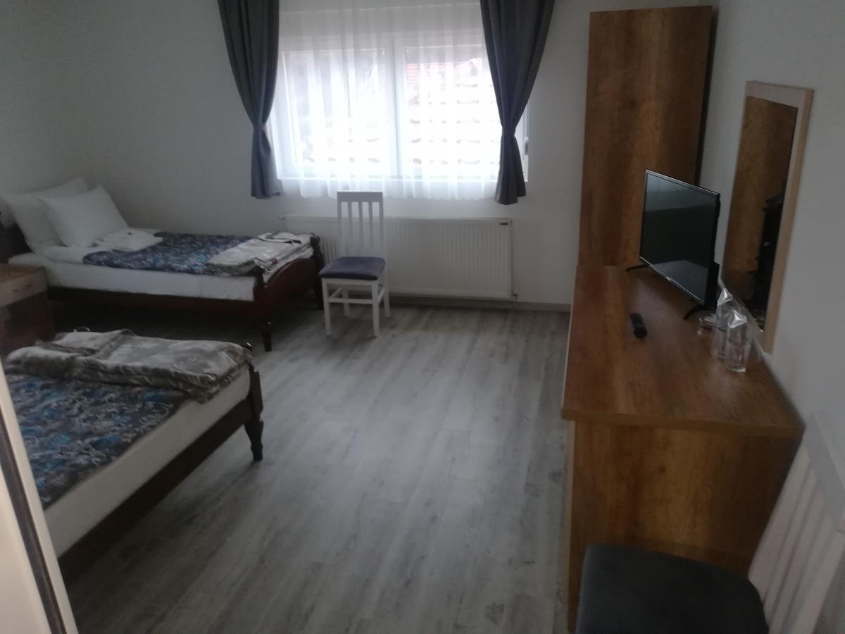 Raška Karavan 123 מראה חיצוני תמונה